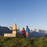 Haus Alpenchalet 公寓